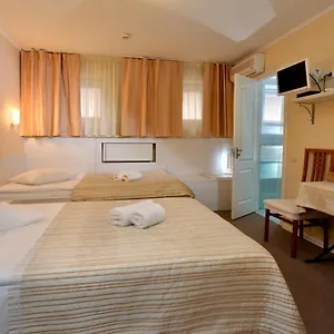 Otel Light & Hub, Kiev